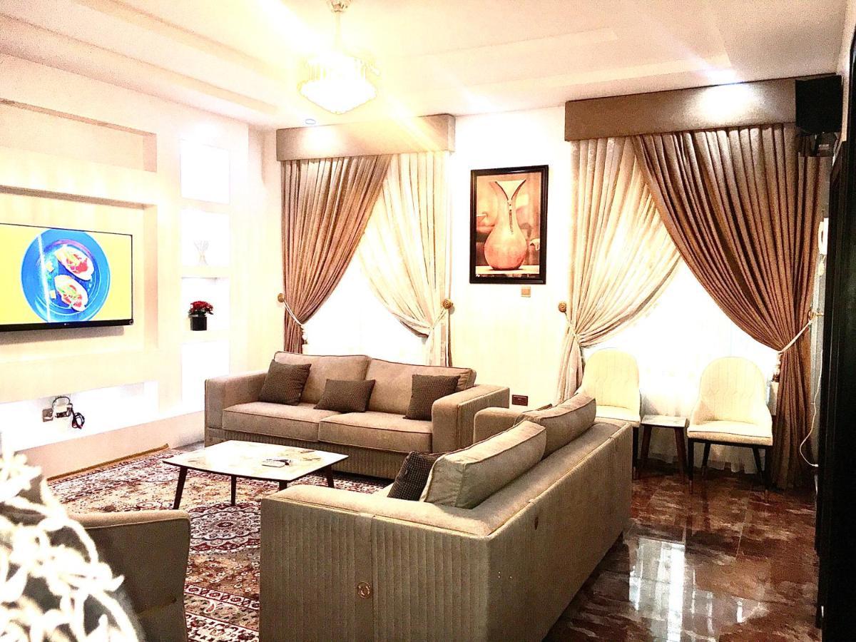 De-Omega Homes - Serviced Apartment Jahi, Абуджа Экстерьер фото