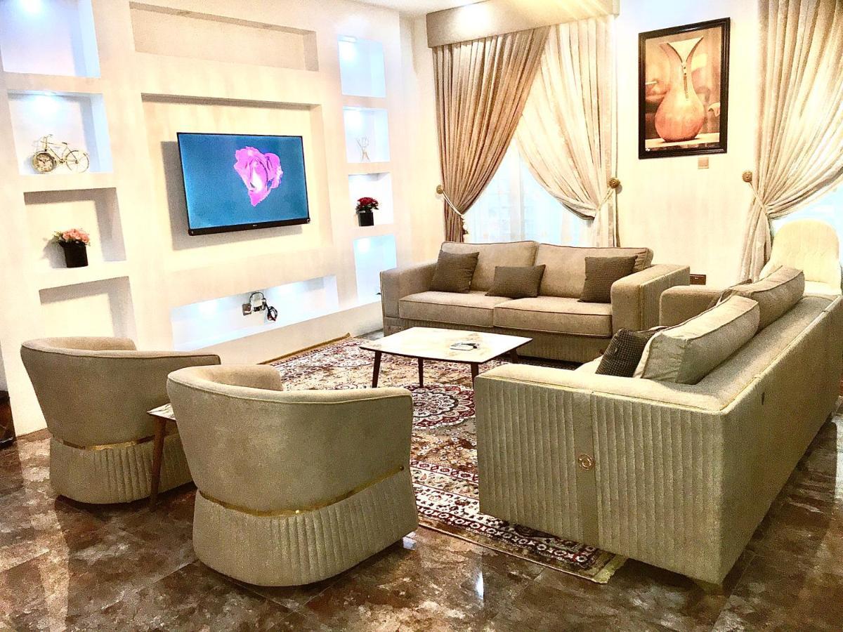 De-Omega Homes - Serviced Apartment Jahi, Абуджа Экстерьер фото